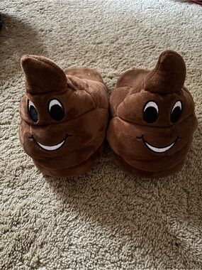 Poop emoji slippers